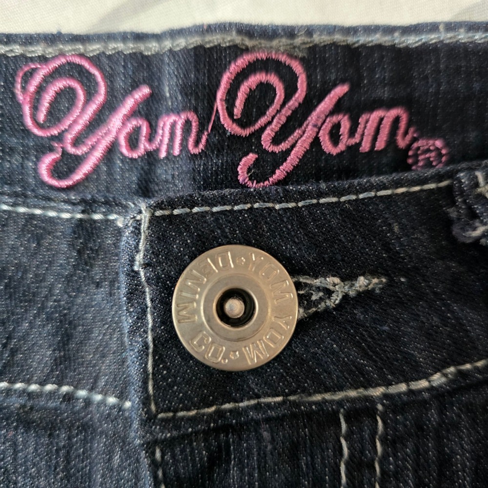 Y2K Yom Yom Girls Denim Shorts Sequin Back Pockets Rhinestones Blue Size 14 - Picture 3 of 8